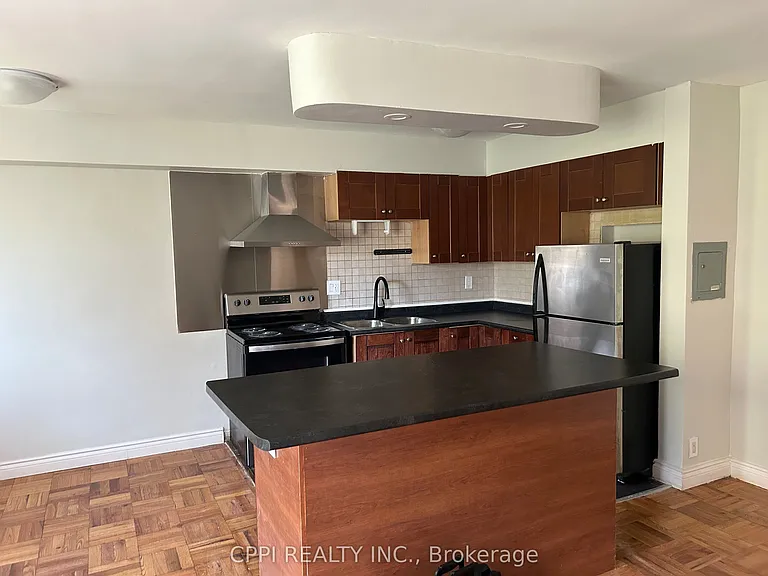 6 Hill Heights Rd #104 — Photo 1