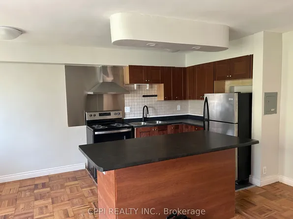 6 Hill Heights Rd, Toronto, ON