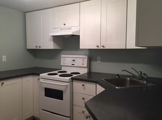 35 Winchester Blvd, Hamilton, ON L8T 2M6