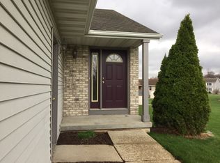 906 Saint John St, Cottage Grove, WI 53527