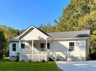 40 Oak St, Hampton, GA 30228