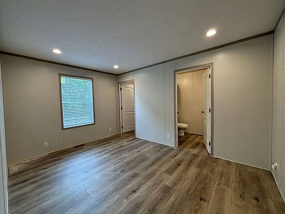 5th image of 24623 Bellwood