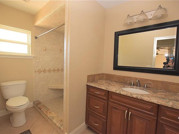 5th image of 2021 High Glen Ct S