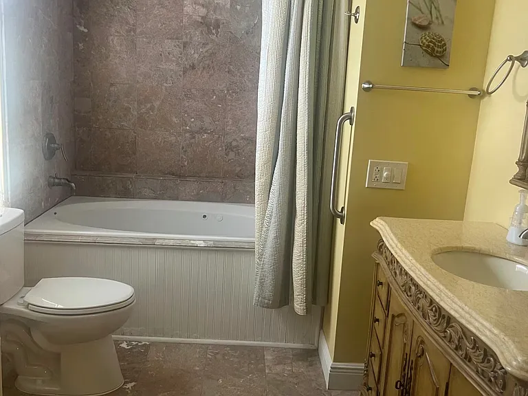 6115 Island Park Ct — Photo 7