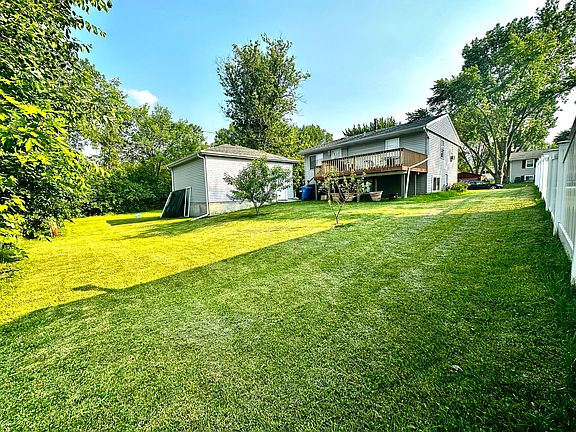 4th image of 604 W Wind Dr