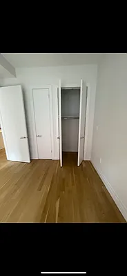 Rented by Hillel Realty Group | media 29