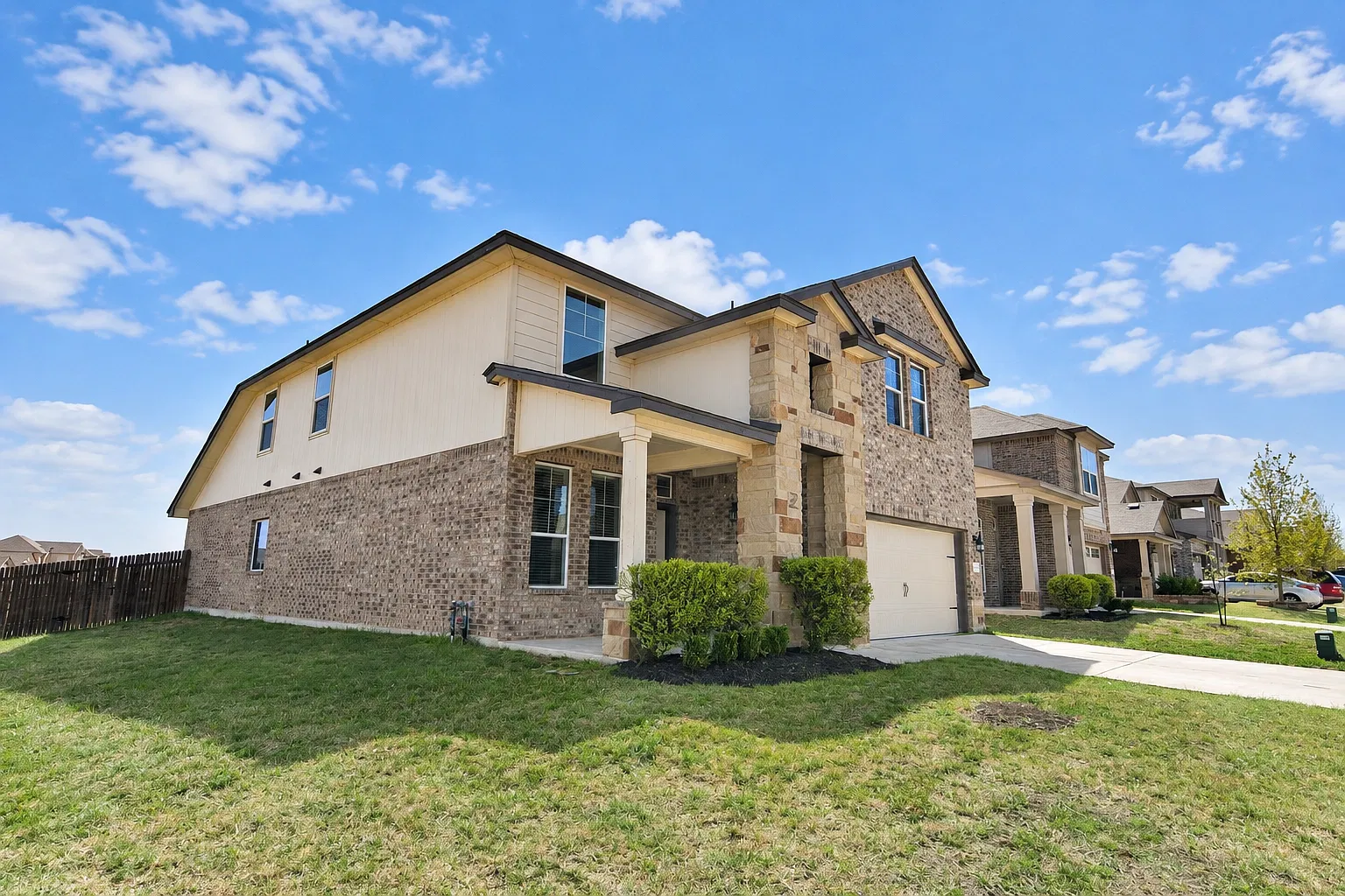 9500 Raeburn Ct, Killeen — Photo 2