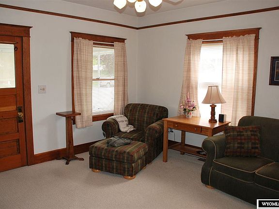 5th image of 1213 Coburn Ave