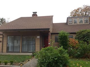 13938 SE Division St, Portland, OR