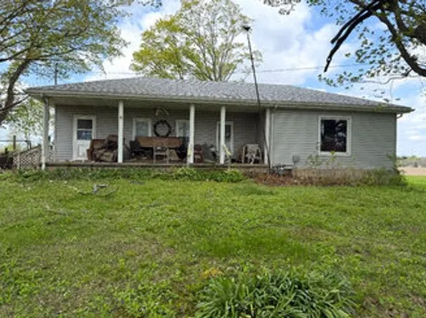 1260 Edon Rd, Hillsdale, MI 49242