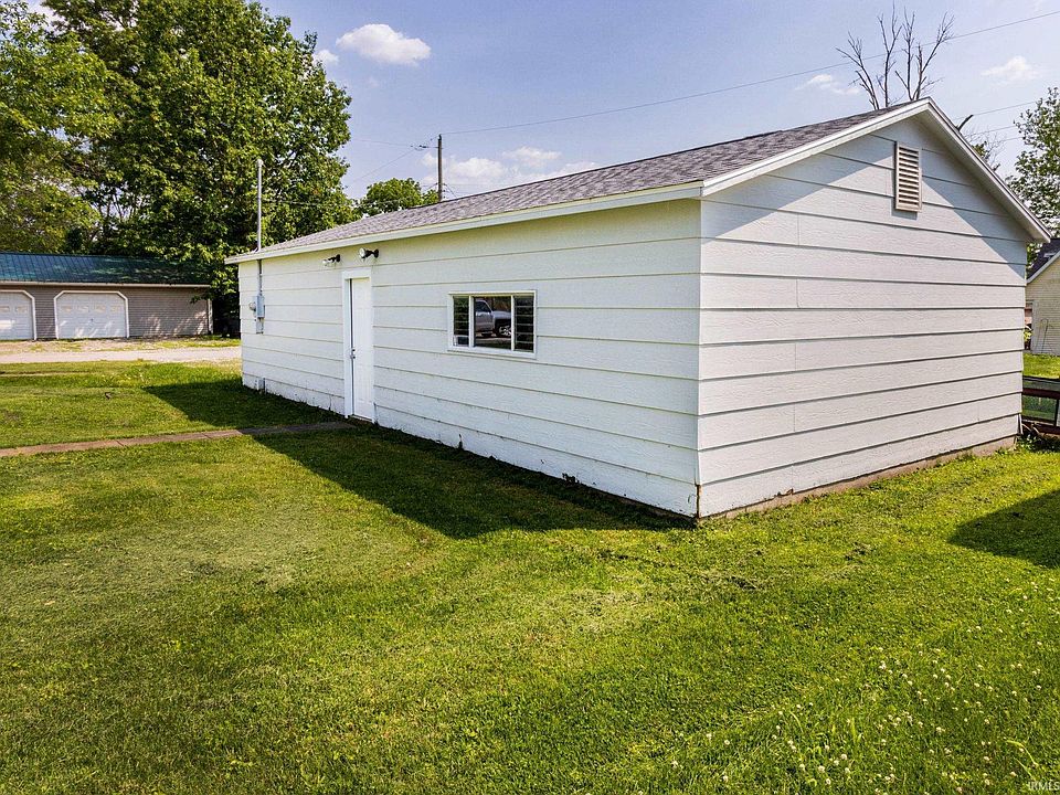 310 W Walnut St, Elberfeld, IN 47613 MLS 202316754 Zillow