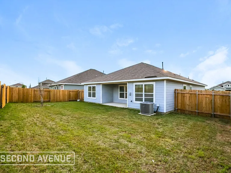 9700 Sierra Grande Dr — Photo 18