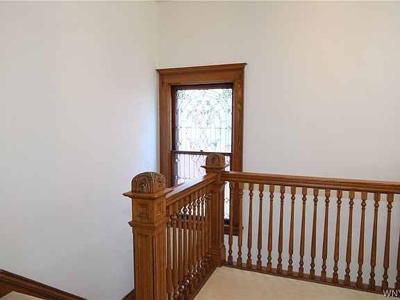 2nd image of 753 Lafayette Ave