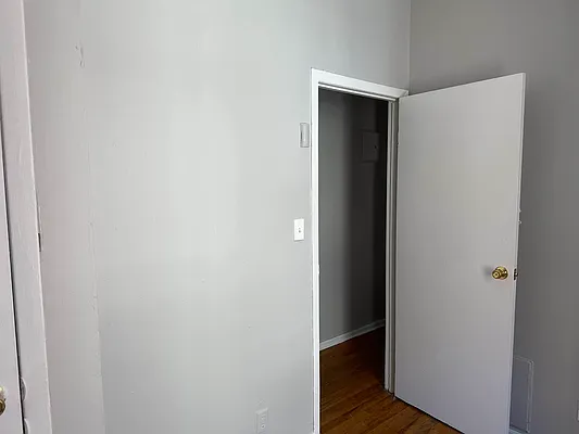 Rented by Premier One Realty LLC | media 11