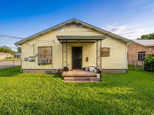 4103 W Salinas St, San Antonio, TX 78207