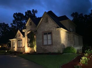 1528 Crown Point Dr, Mount Olive, AL 35117