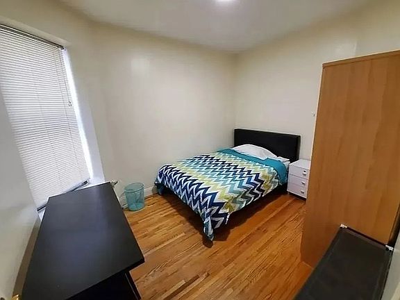 4th image of 157 W 106th St APT 4B