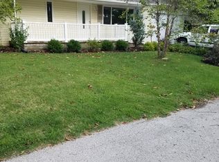 1320 N Hickory Dr, Greenville, OH 45331