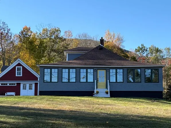 155 E View Dr, Cheshire, MA 01225