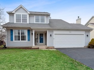1304 Sterling Dr, Mundelein, IL