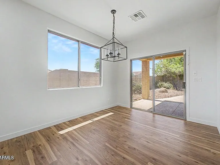39606 N Prairie Ln — Photo 16