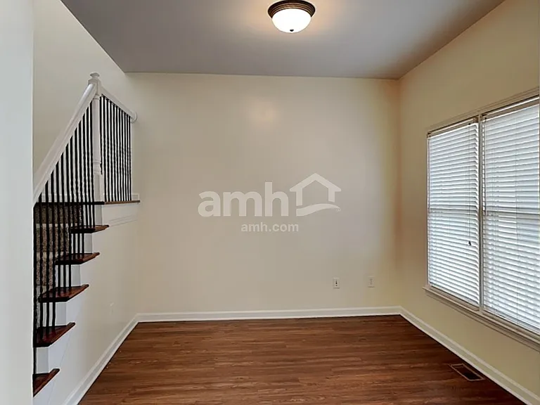 34 Kodiak Ct — Photo 8