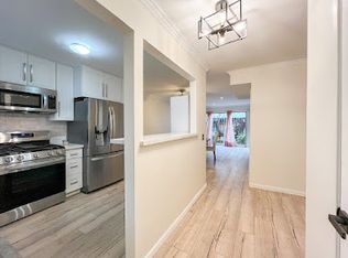 707 E Tujunga Ave APT B, Burbank, CA 91501