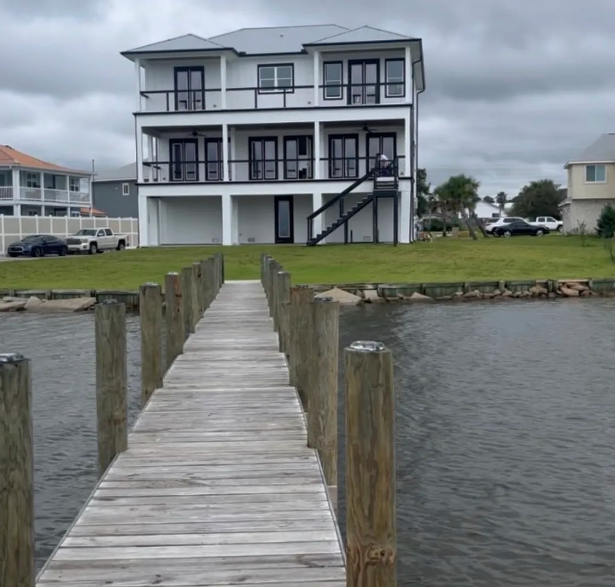 5 bed, 3344 sqft, $10,000 — Photo 1