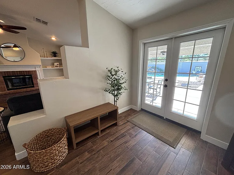 2041 E Marquette Dr — Photo 60