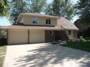 2135 S 152nd St, Omaha, NE 68144