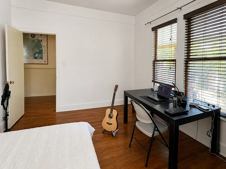 1211 Garden St — Photo 12