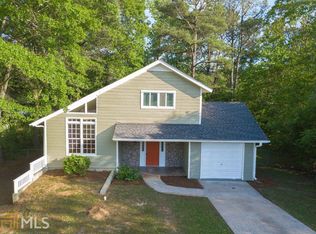 454 Emmett St, Riverdale, GA 30274