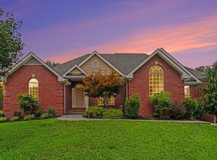 1035 Margaret Dr, Hendersonville, TN 37075