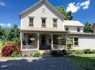 91 Main St, Haydenville, MA 01039