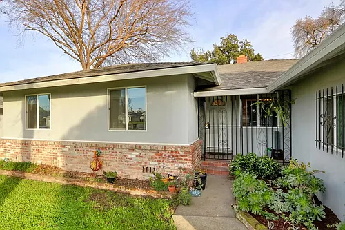 2081 Wakefield Way Photo 1