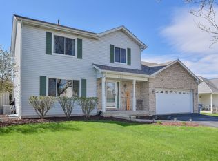 455 Conley Dr, Elburn, IL 60119