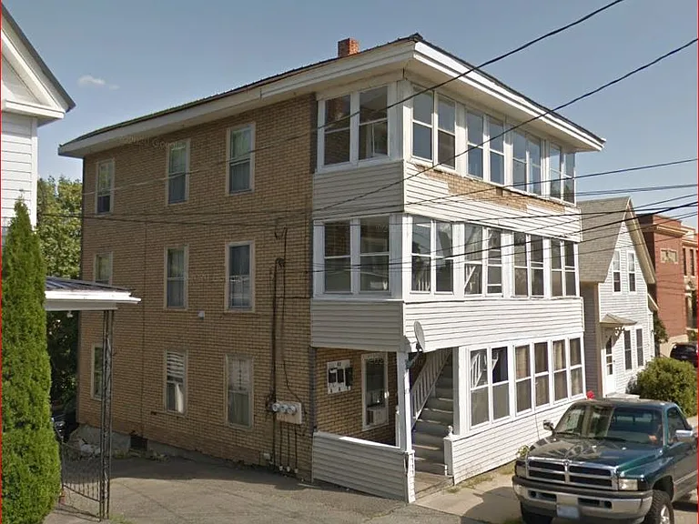 83 Brook St #C — Photo 11