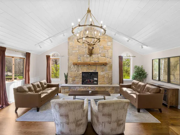 22990 Bates Rd, Sarahsville, OH 43779