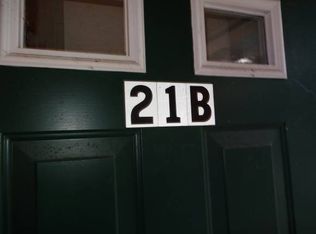 21 S Main St APT B, Derry, NH 03038