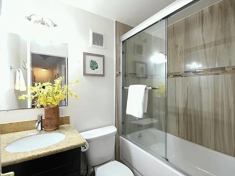 530 La Conner Dr #36 — Photo 8