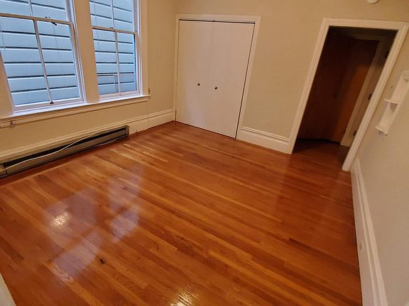 4th image of 549 Fell St APT 8