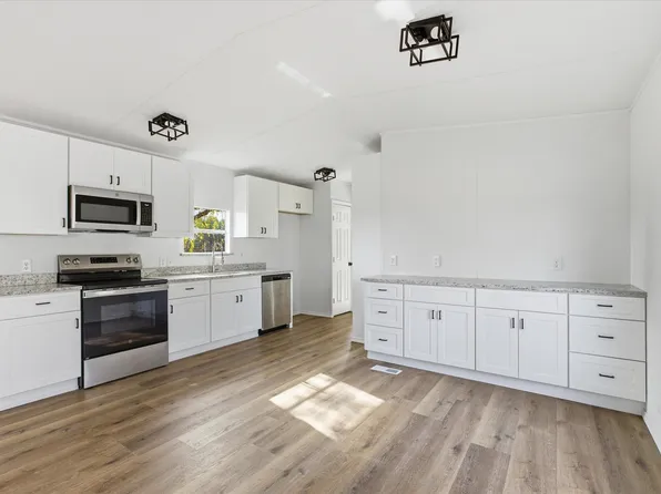 540 County Road 2906, Dodd City, TX 75438