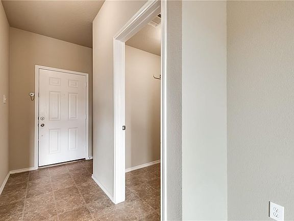 2nd image of 8513 Orleans Ln