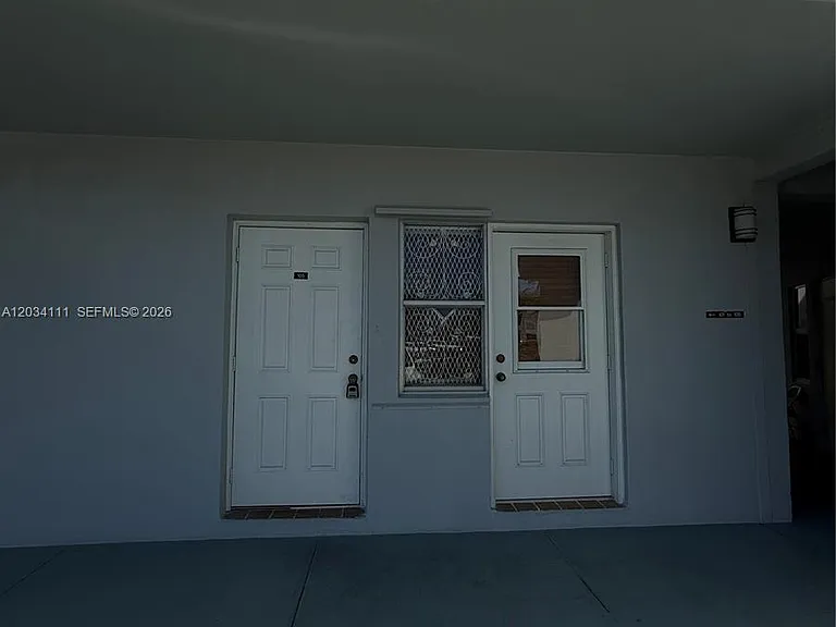 2200 Park Ln #105 — Photo 16