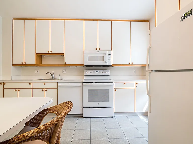 3500 Hamlet Pl #702 — Photo 19