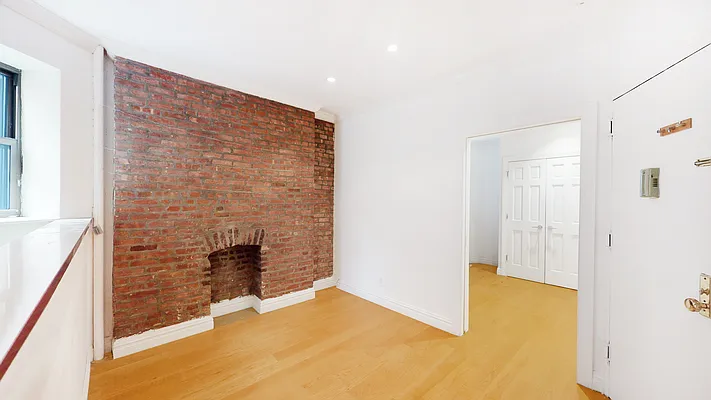 Rented by Keller Williams NYC | media 36