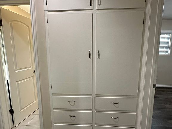 5th image of 303 W Lemon Ave #305-D