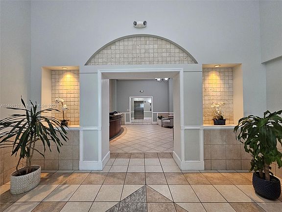 4th image of 50 Menores Ave APT 715