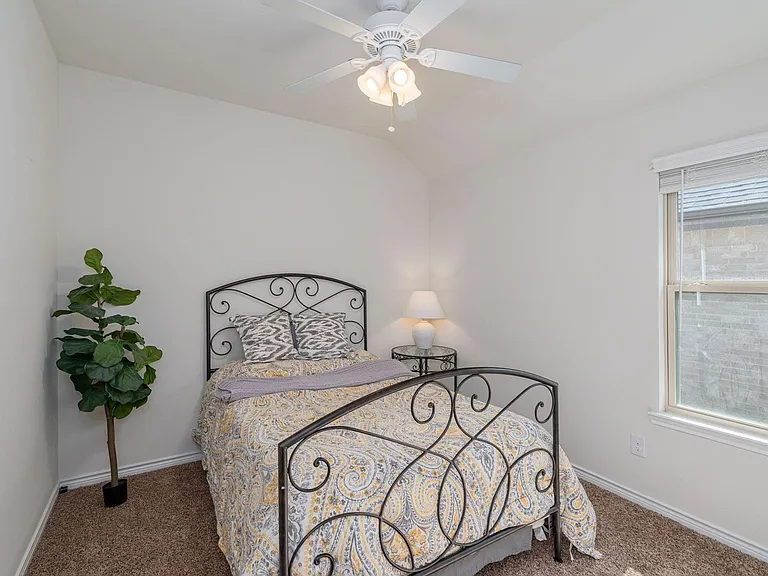 3136 Overlook Dr — Photo 19