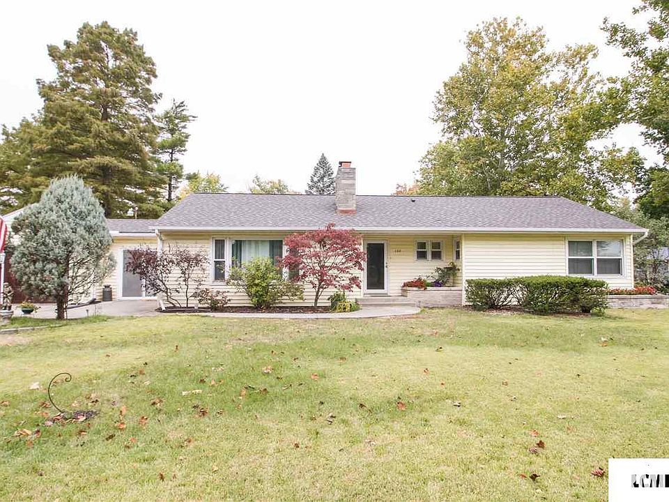 1st image of 120 Southgate Dr